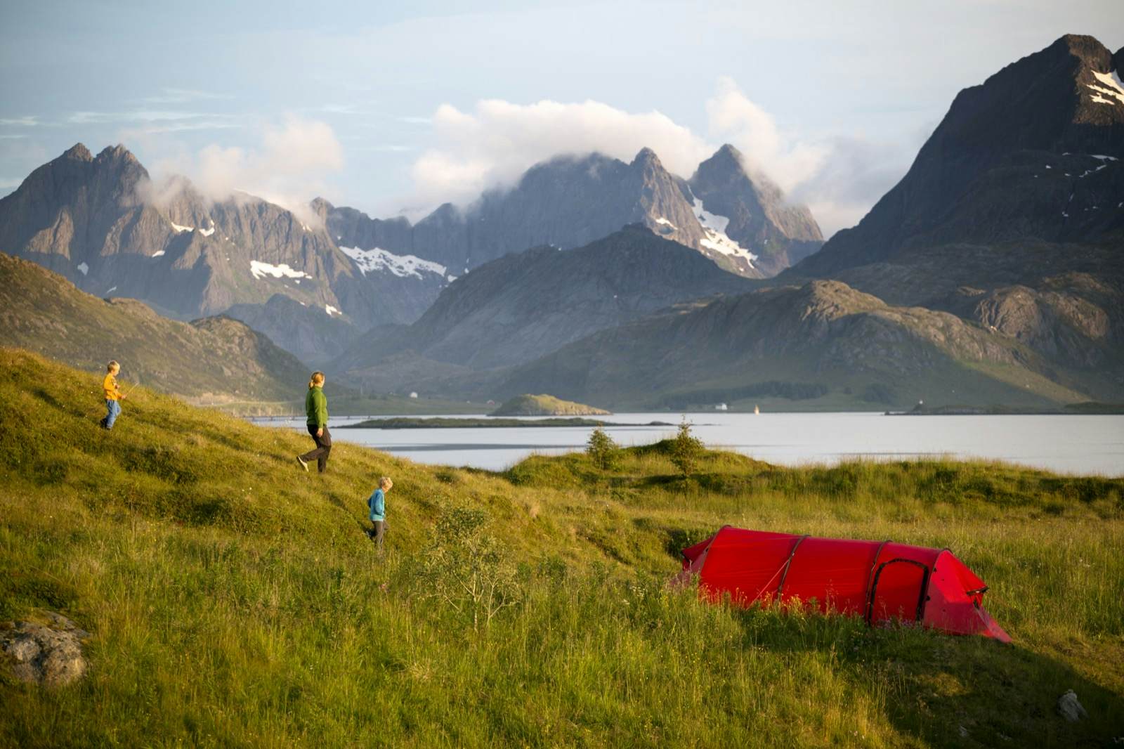 Family in Lofoten Norway.jpg